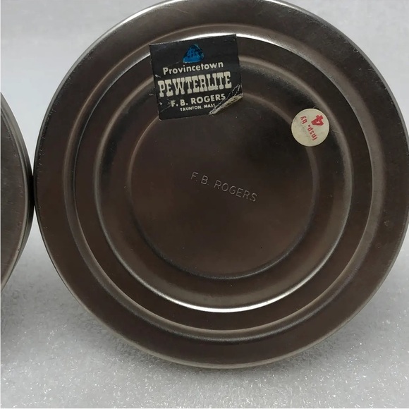 FB Rogers Pair of Pewter Candlestick Holders - Picture 4 of 11